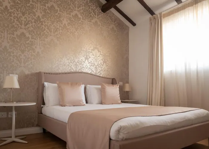 Cola di Rienzo Luxury Penthouse